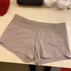 Lulu Lemon Speed Up Short
